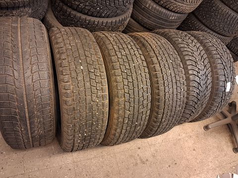 Image 1/4