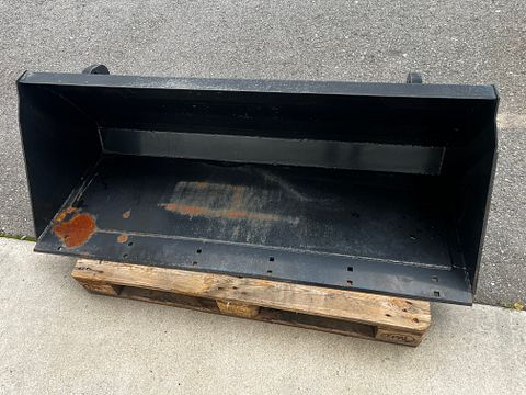 Image 3/5