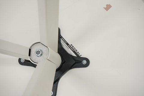 Image 8/8