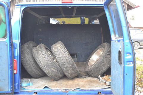 Image 11/63