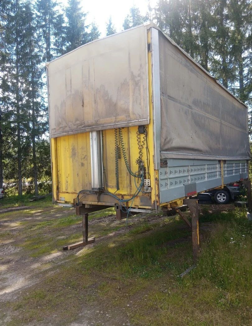 Image 2/5