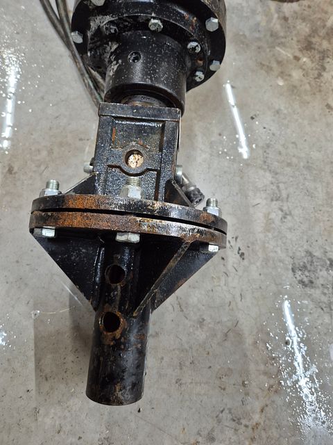 Image 3/5