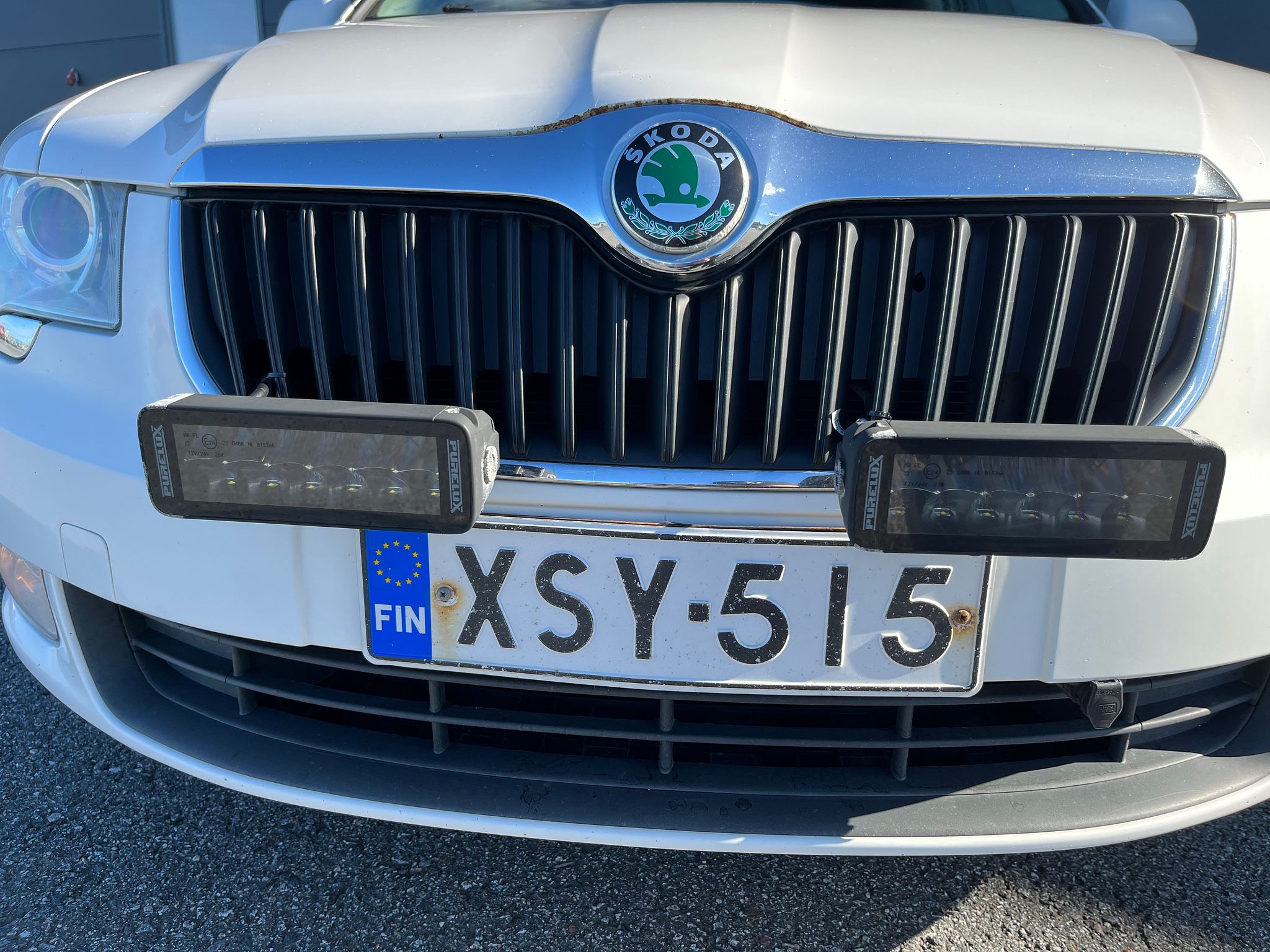 Image 15/45