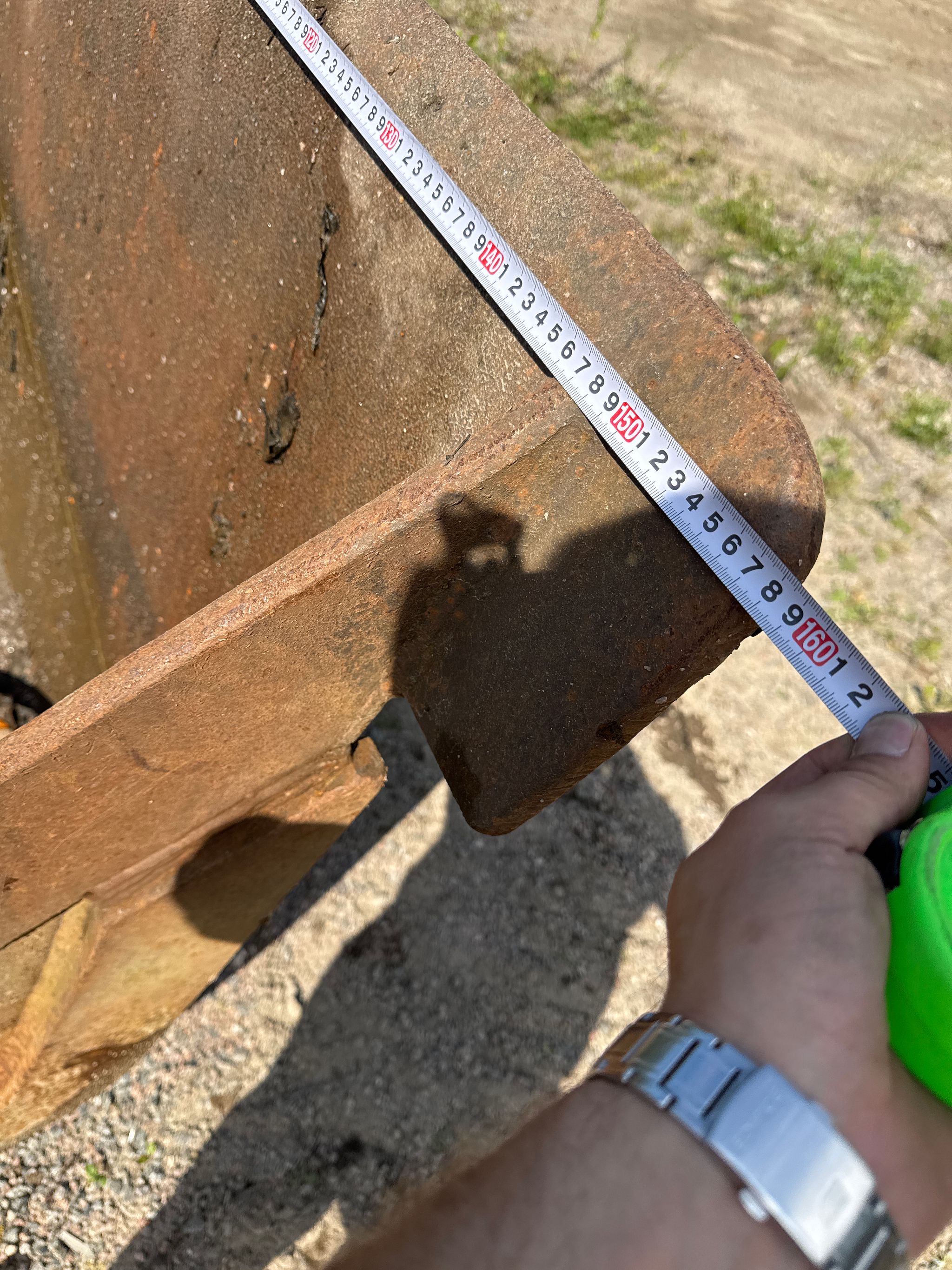 Image 8/8
