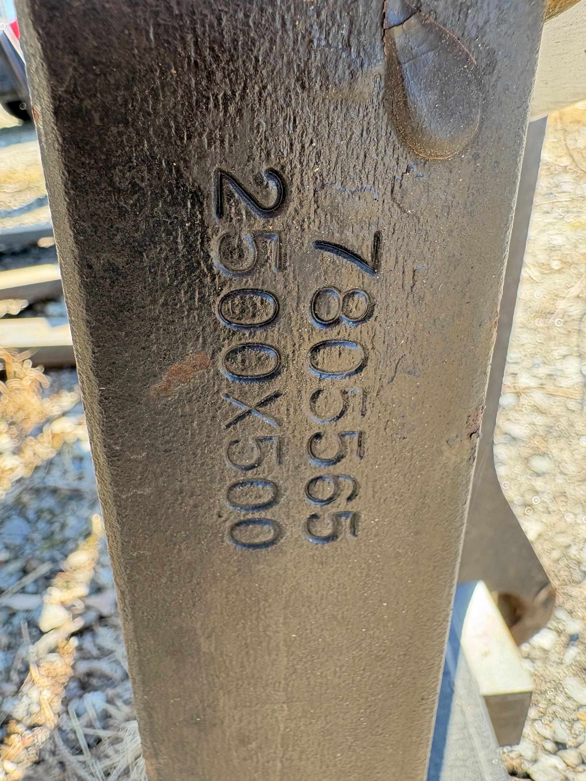 Image 7/8