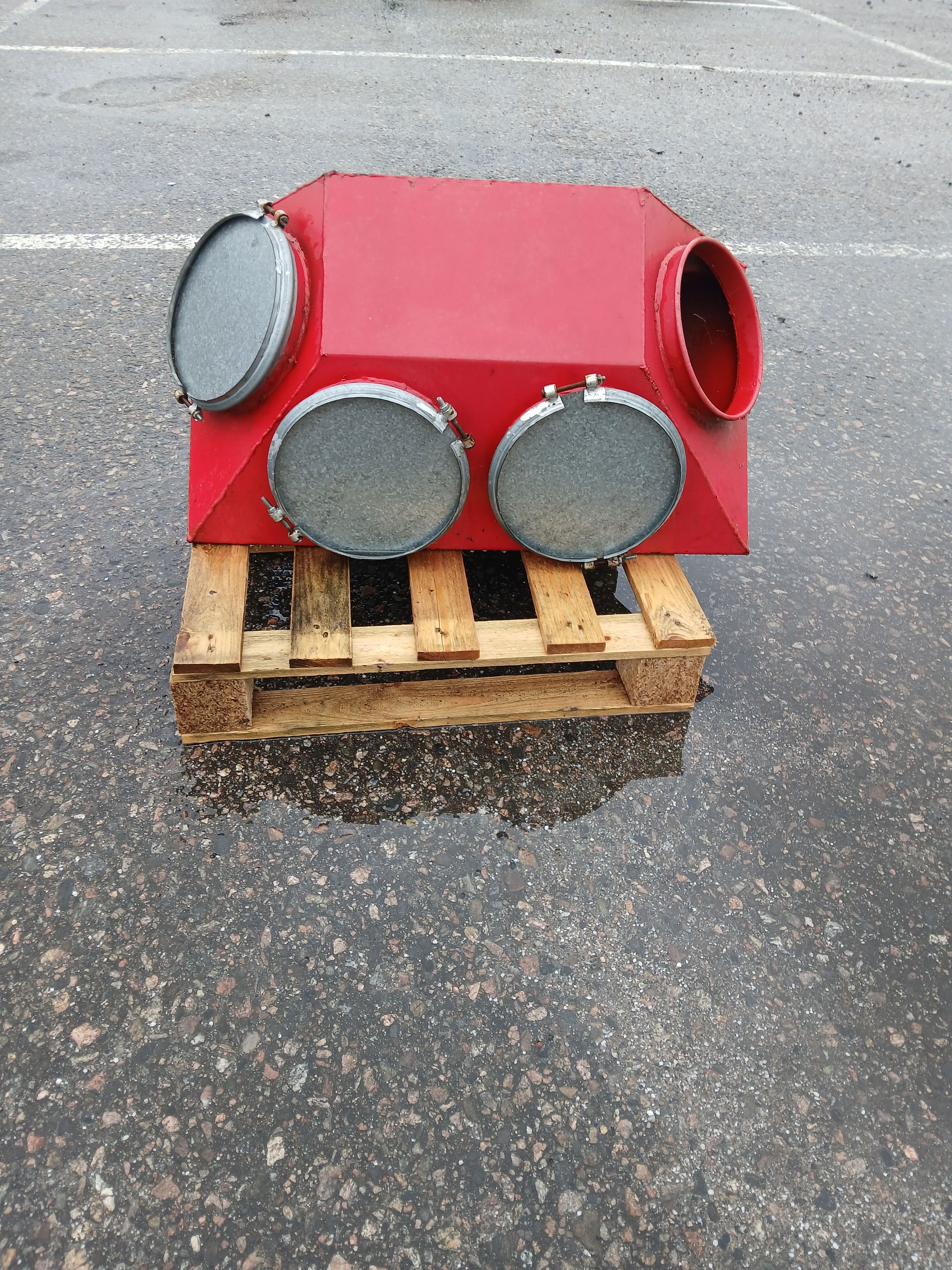 Image 6/9