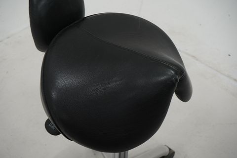 Image 7/9