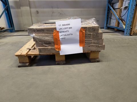 Image 3/4