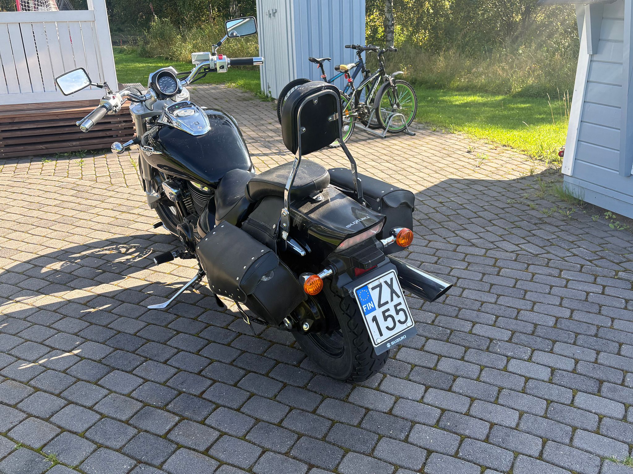 Image 3/7
