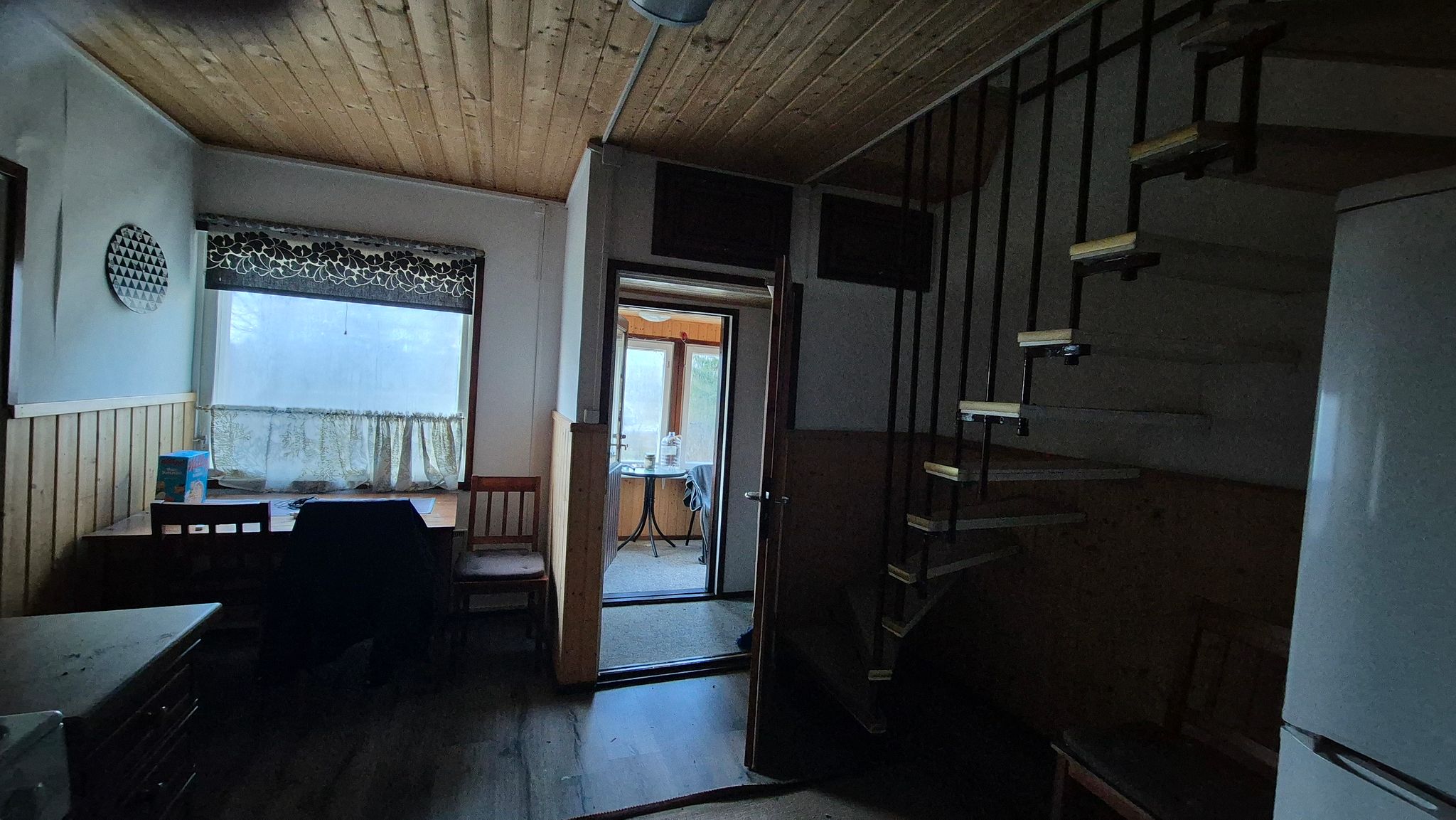Image 14/34