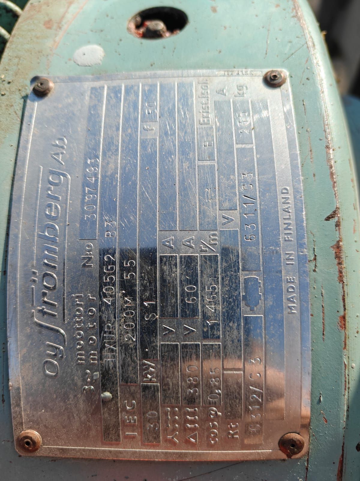 Image 5/8