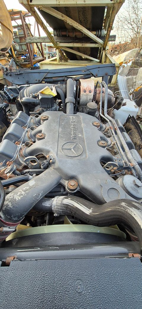 Image 1/11