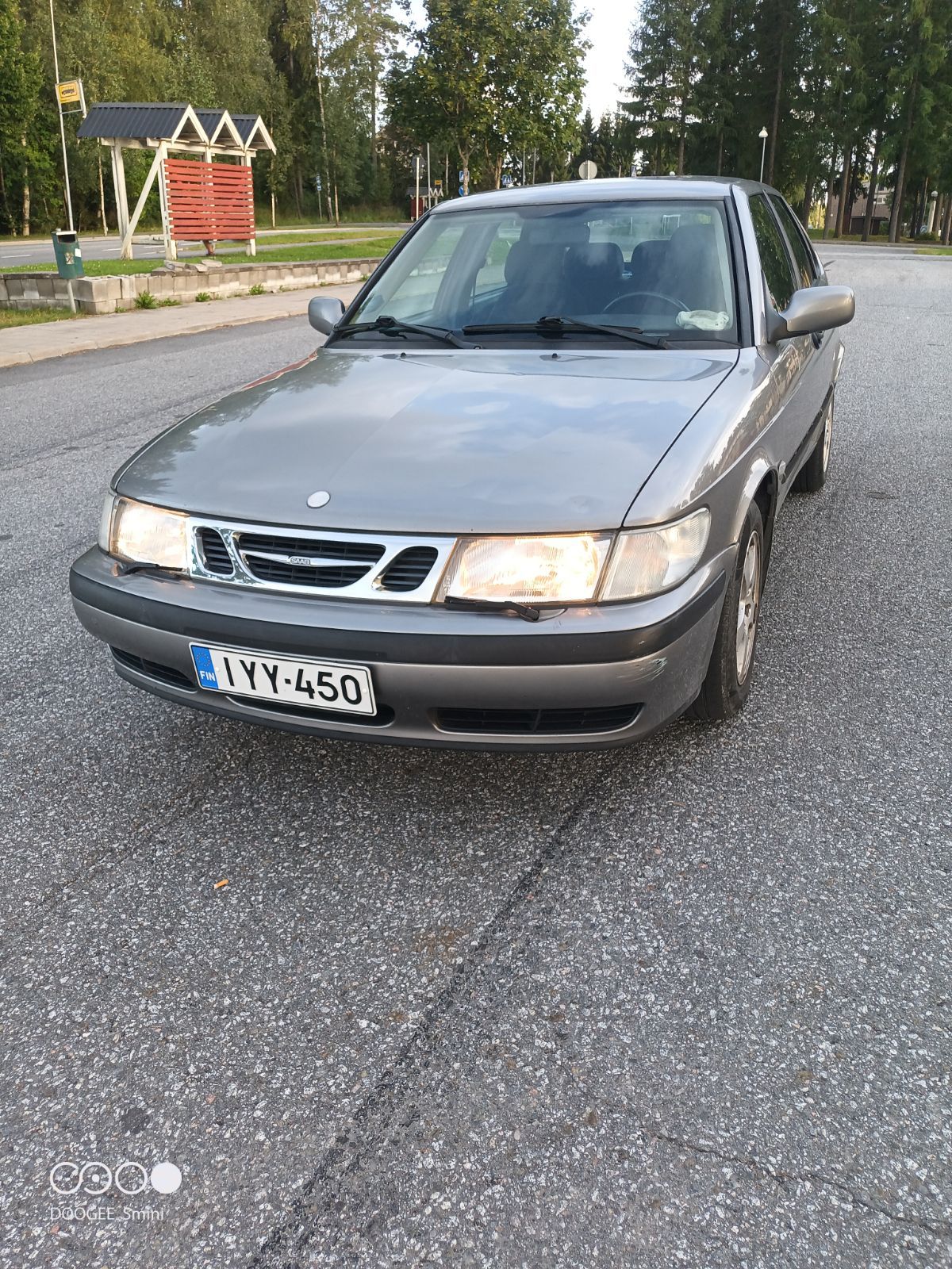 Image 1/10