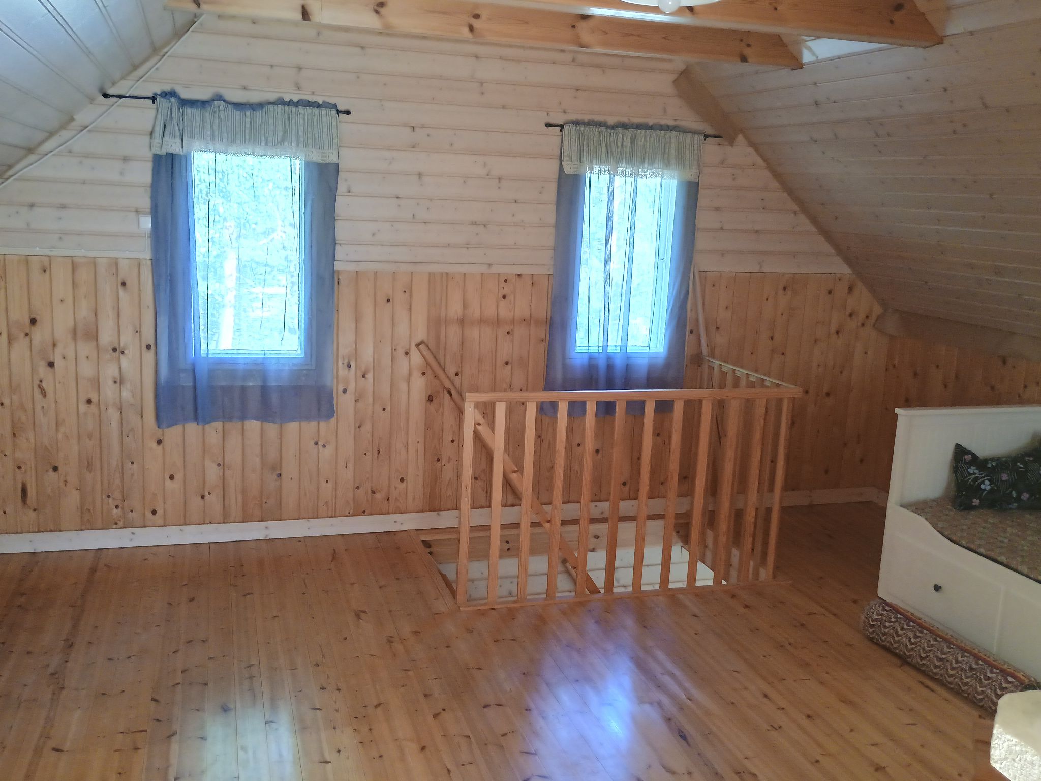 Image 6/11