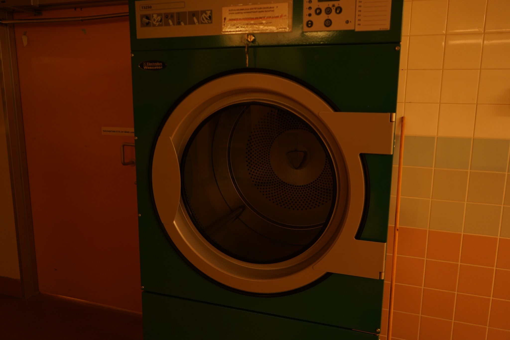 Image 6/11