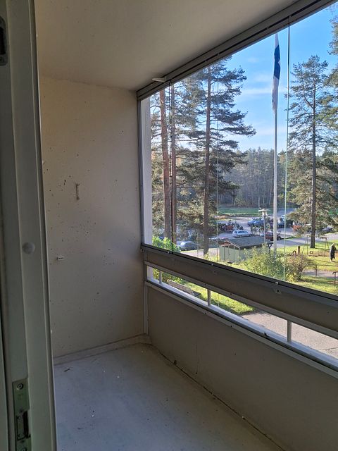 Image 19/19