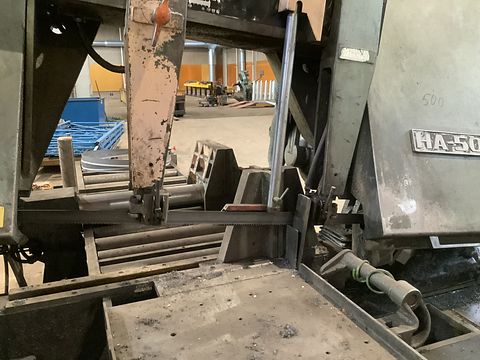 Image 3/6