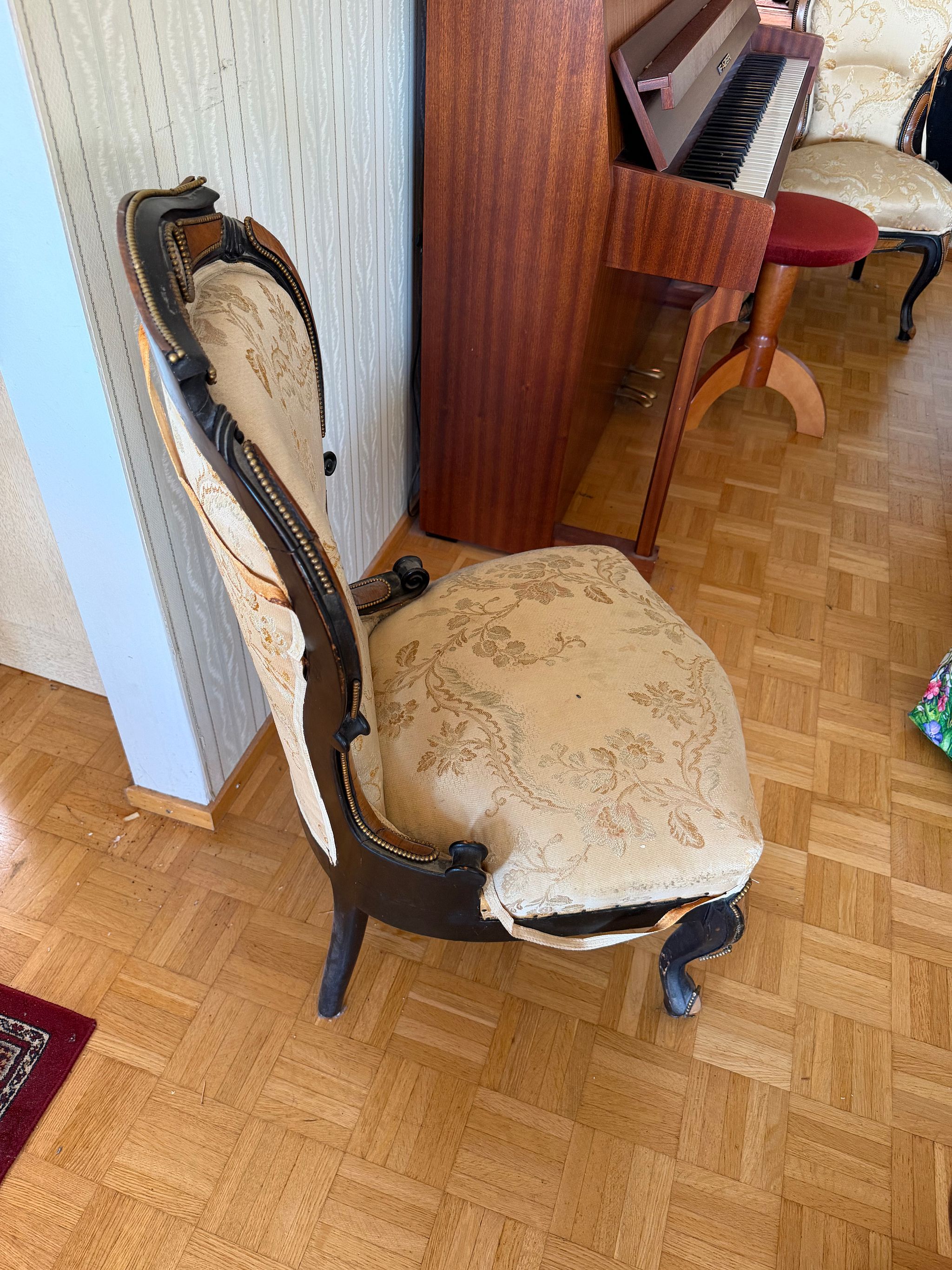 Image 6/15