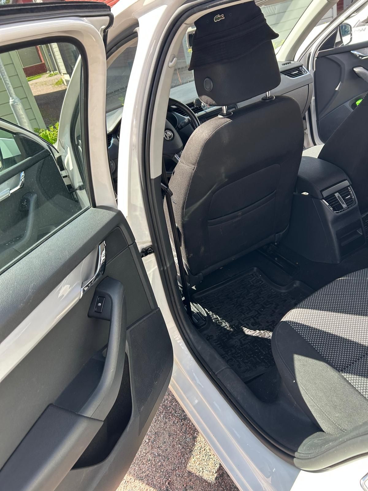 Kuva 10/12