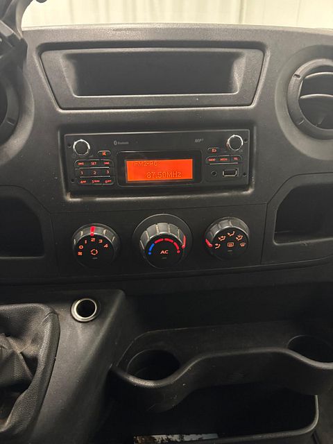 Image 10/25