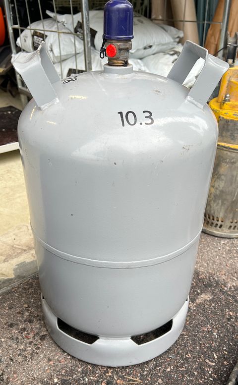 Image 6/7