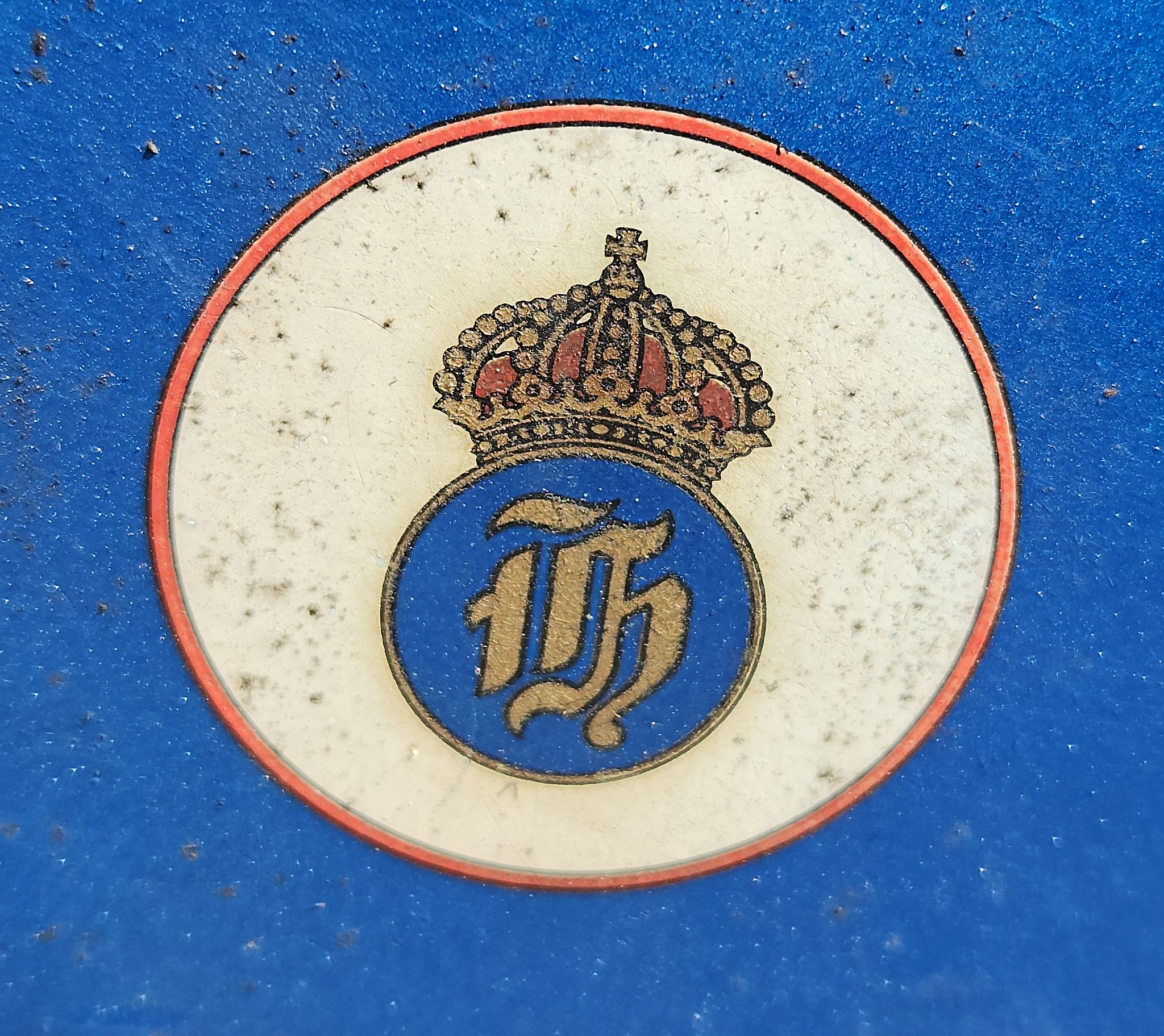 Image 6/8