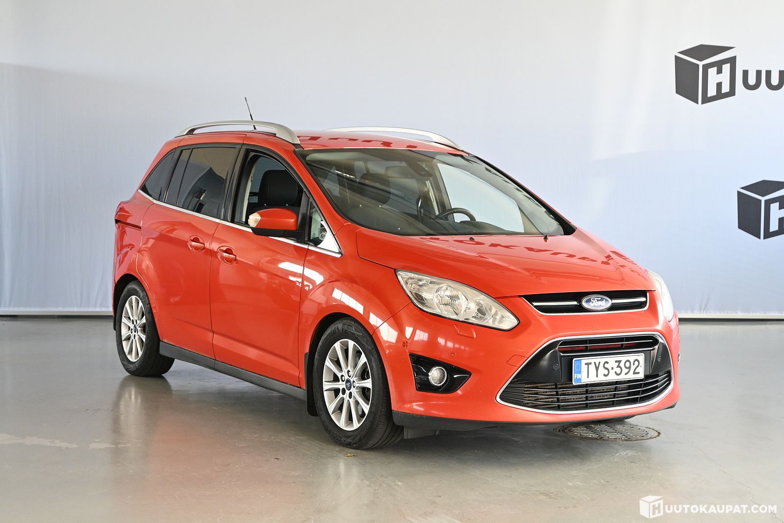 Ford Grand C Max 2012 Korjattavaksi 7 paikkainen Vetokoukku ford-grand-c-max-2012-korjattavaksi-7-paikkainen-vetokoukku
