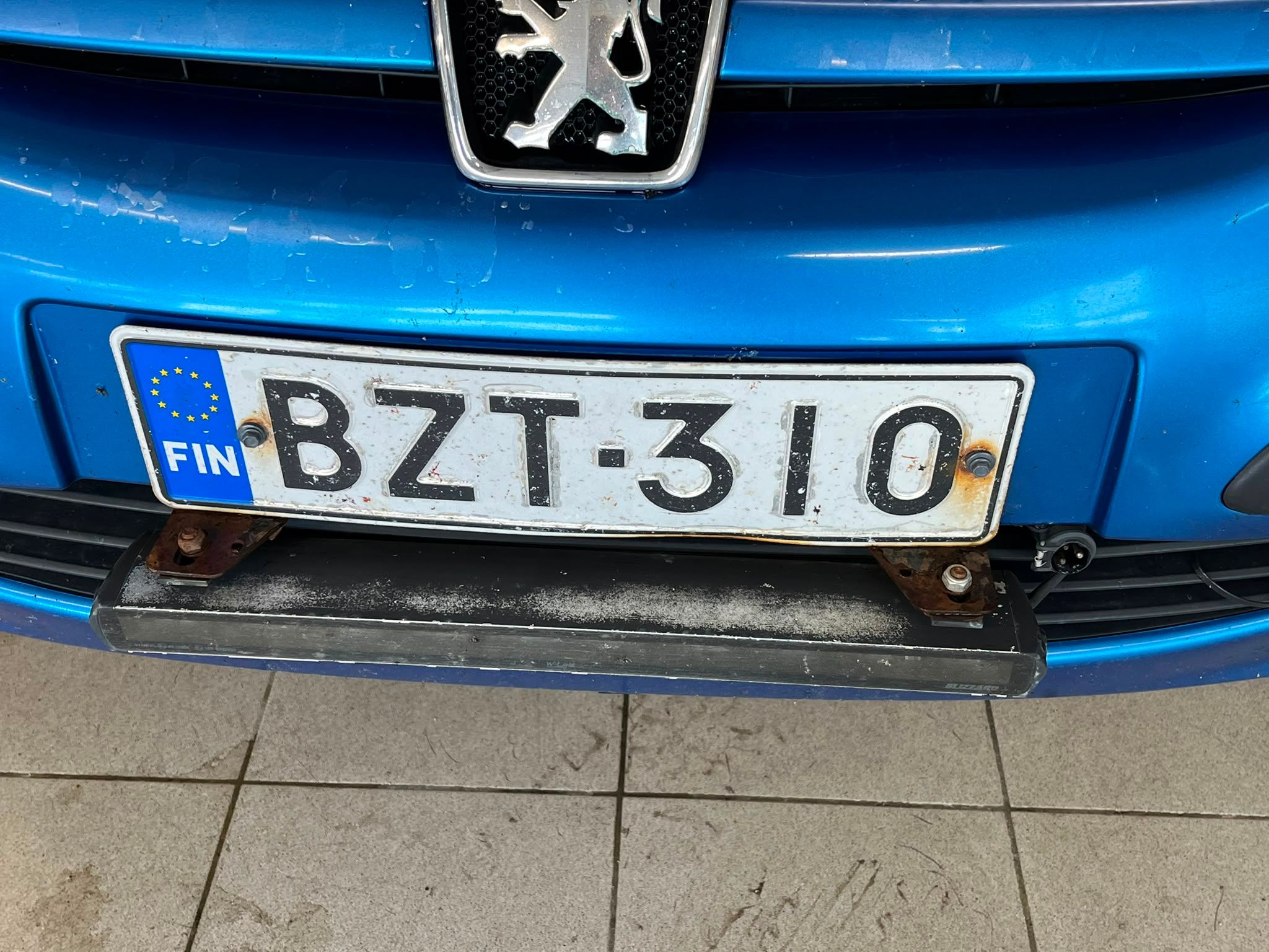 Image 25/47