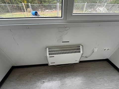 Image 11/12