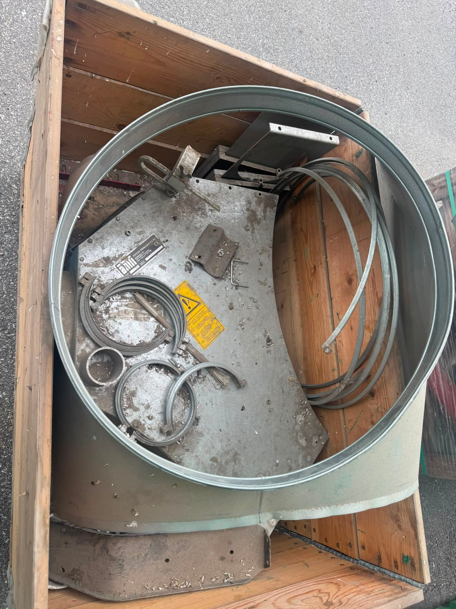 Image 2/3