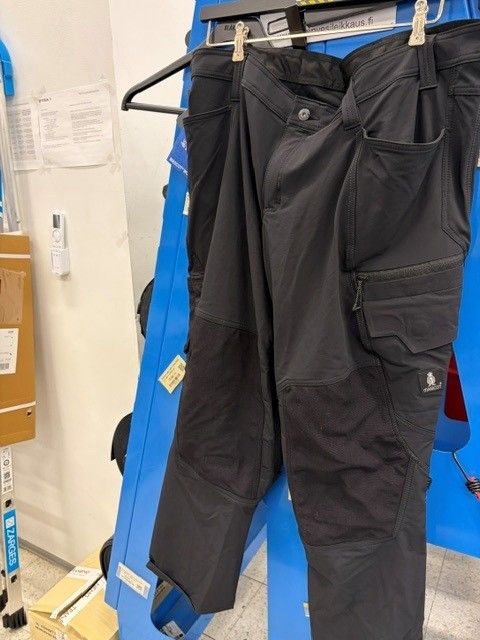 Image 10/10