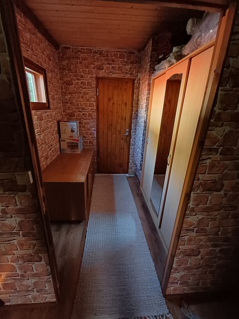 Image 17/45
