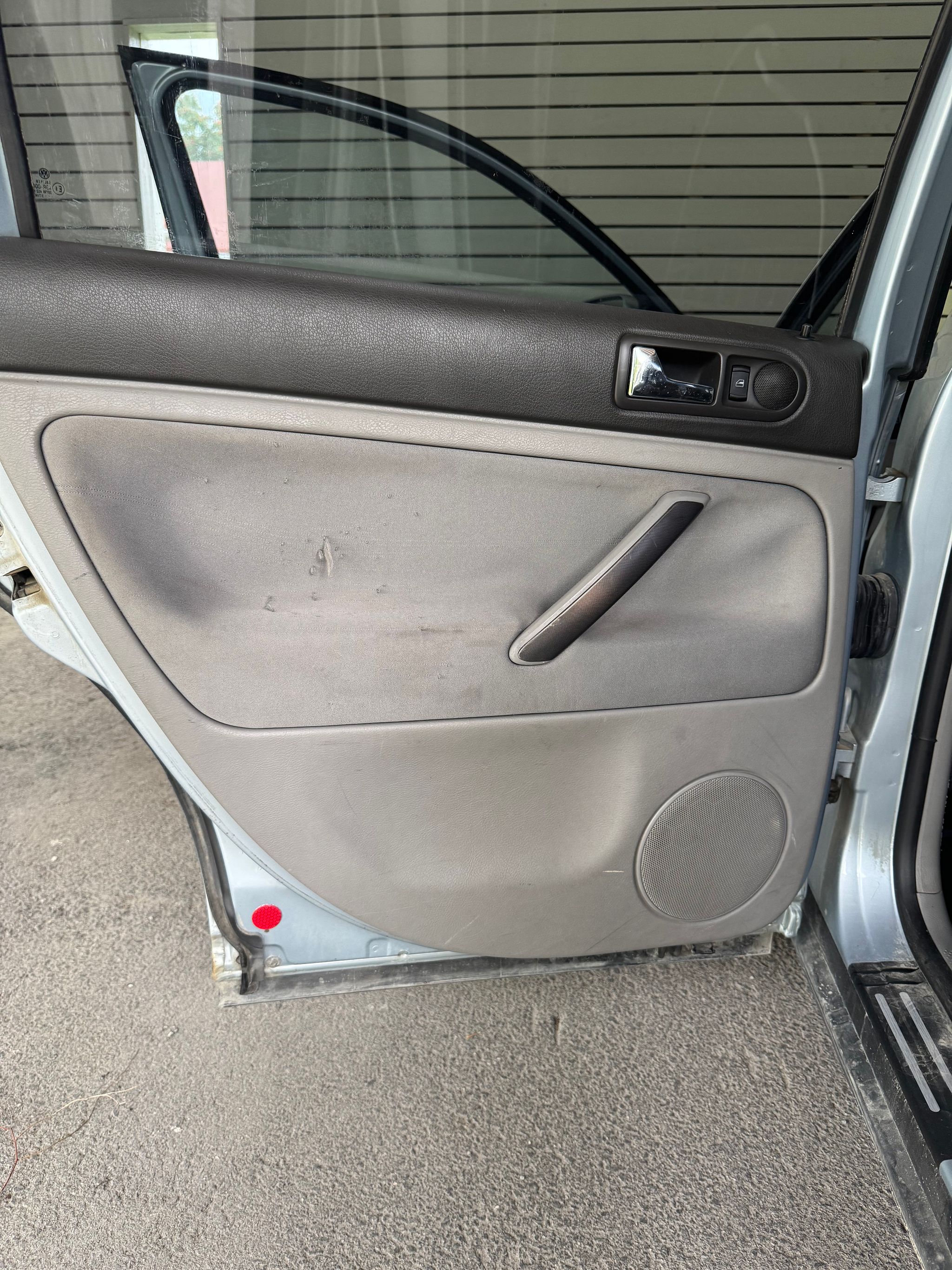 Kuva 9/12