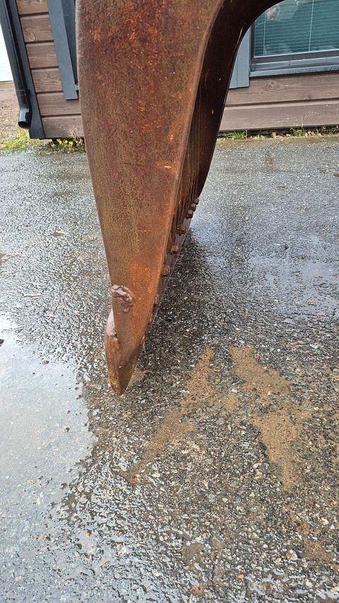 Image 3/10