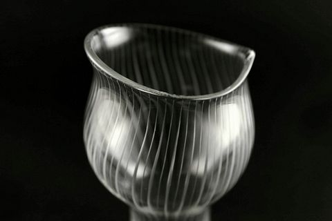 Image 16/19