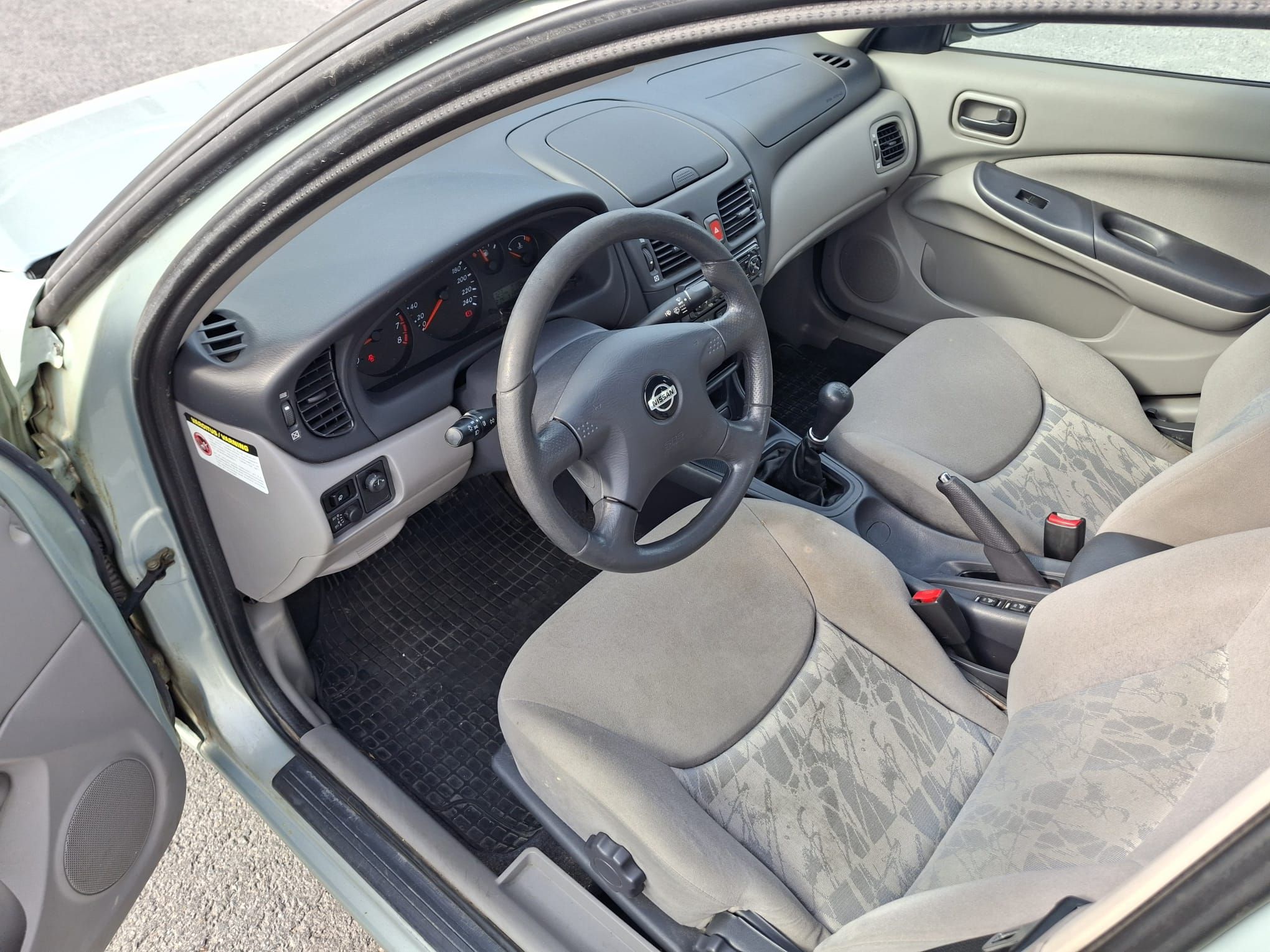 Image 7/19
