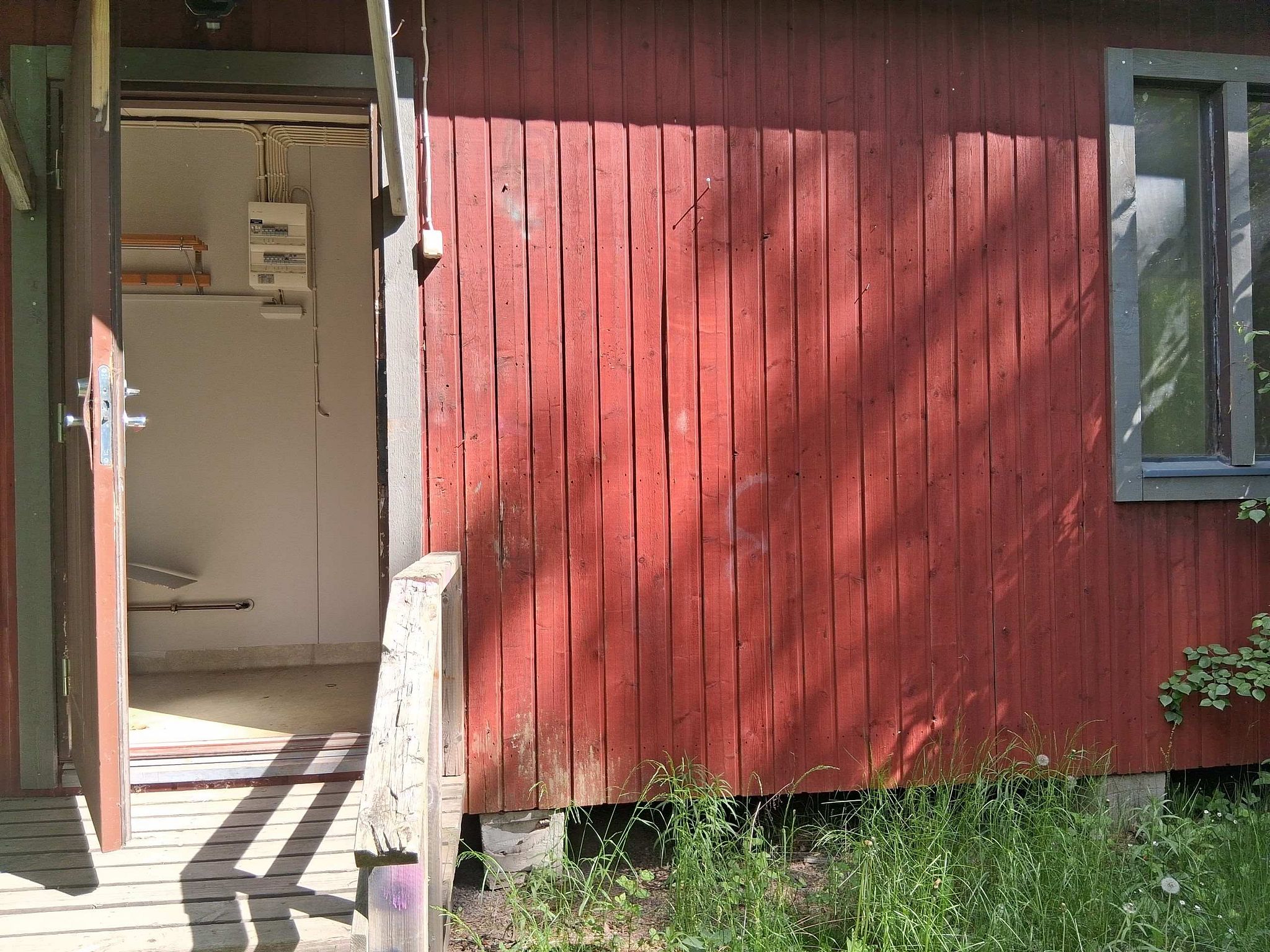 Image 1/6