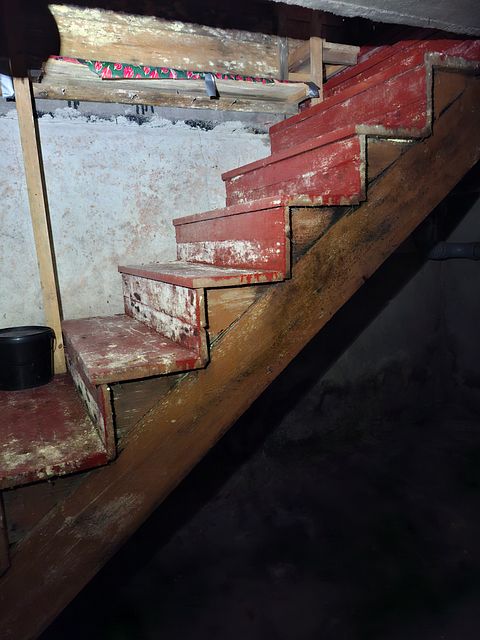 Image 60/142