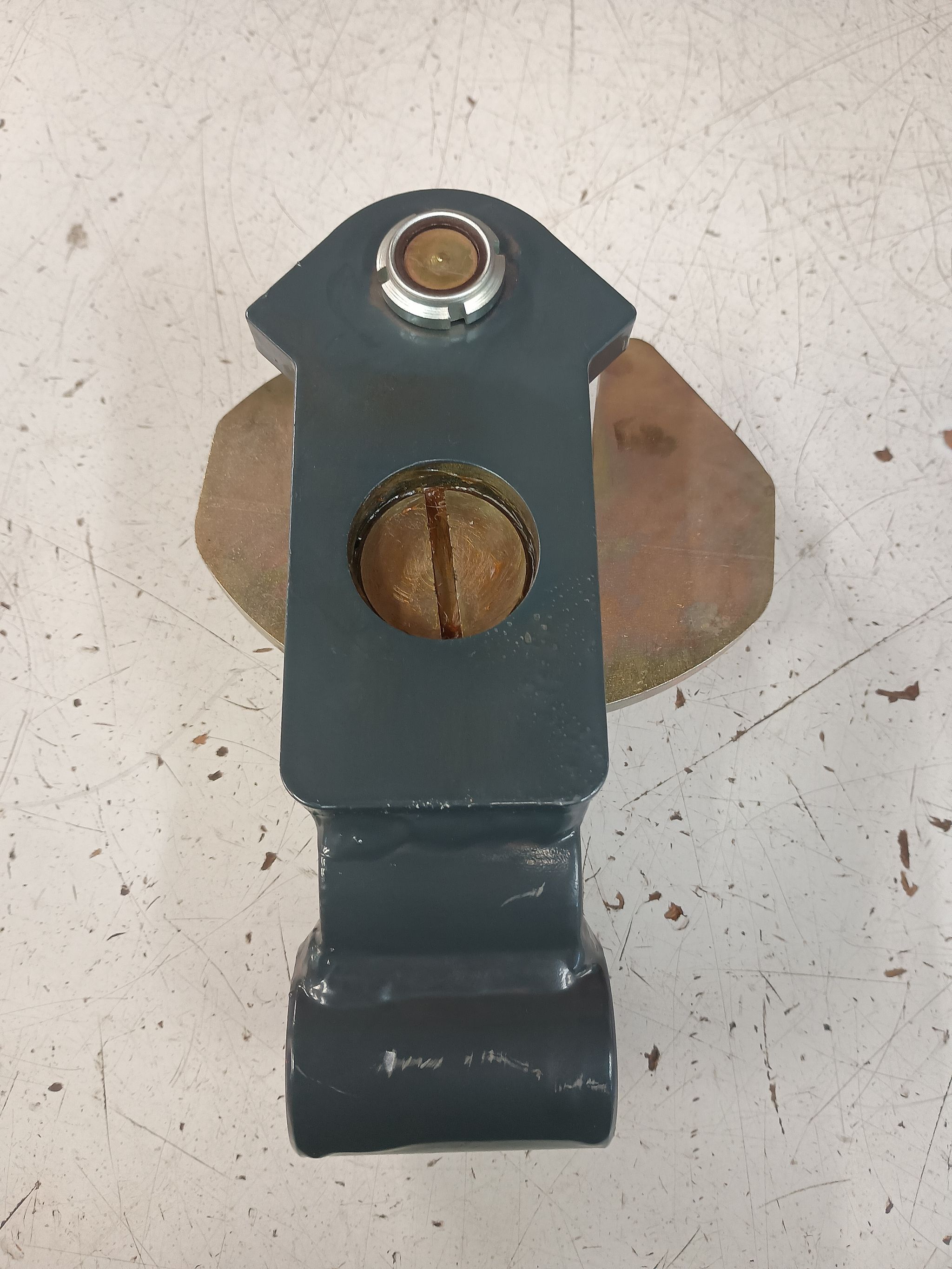 Image 4/4