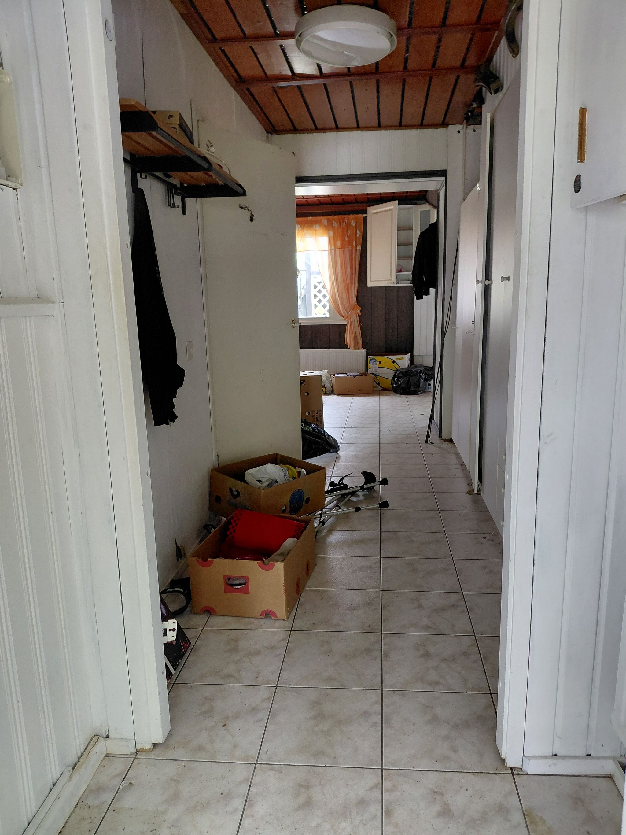 Image 15/40