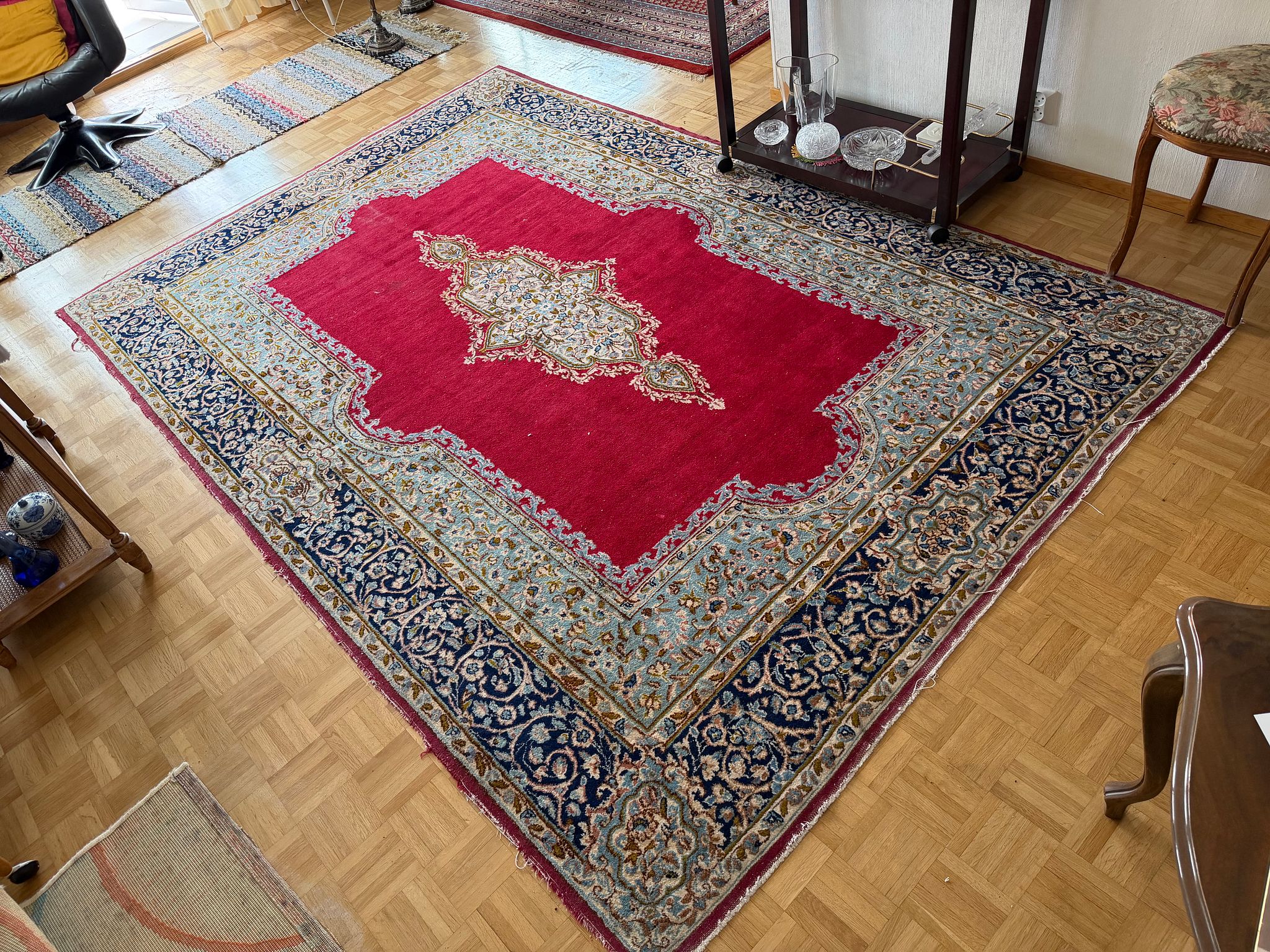 Image 1/22
