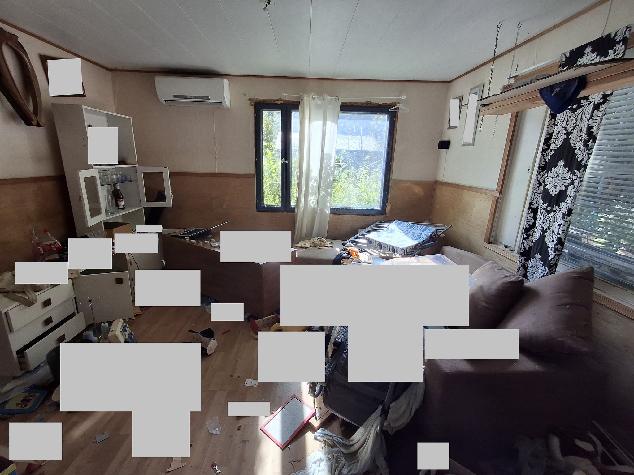 Image 2/32