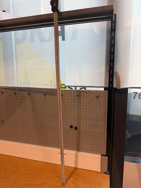 Image 9/25