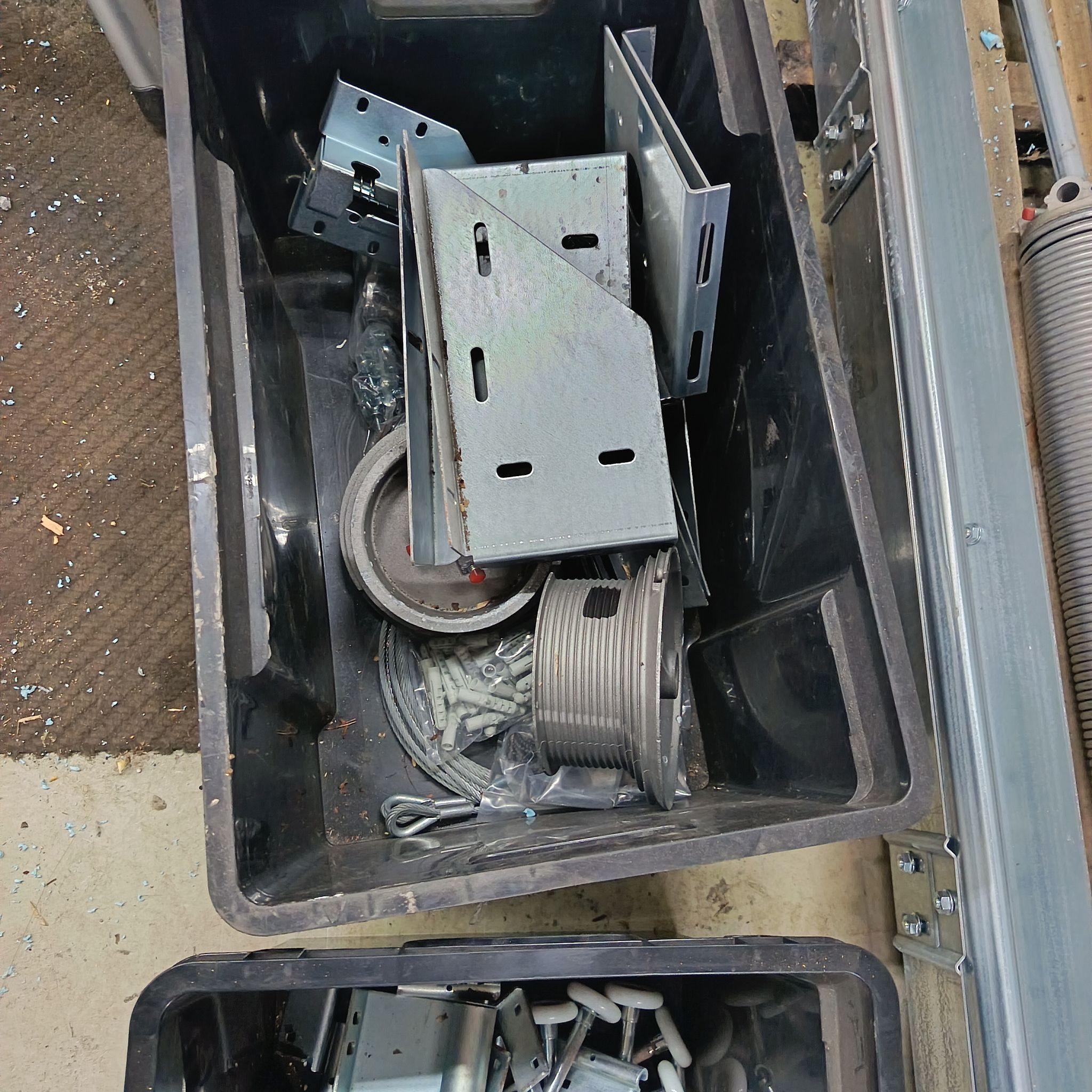 Image 5/9