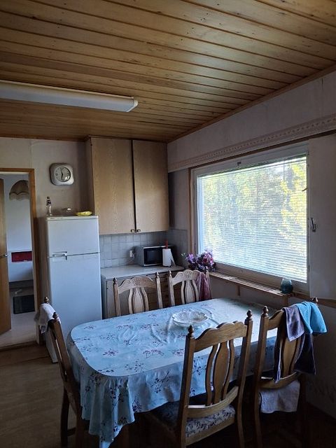 Image 25/82