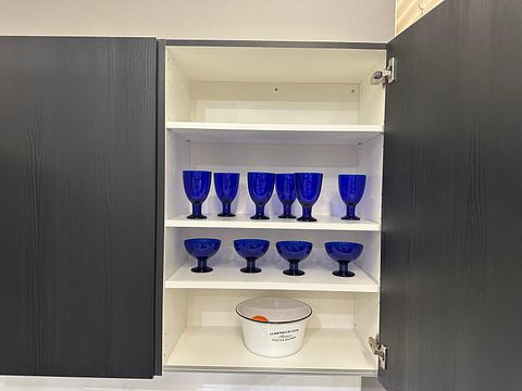 Image 30/83