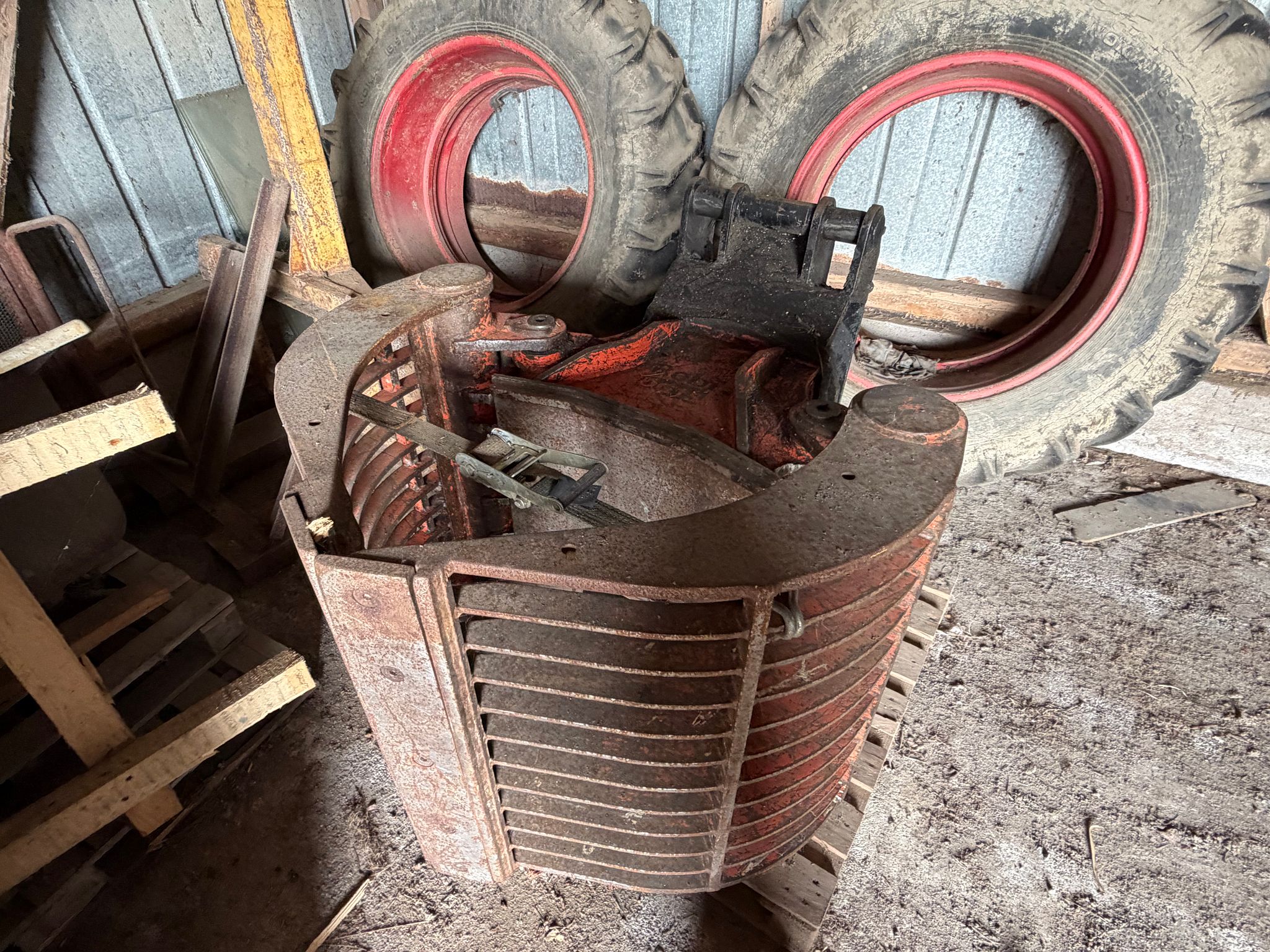 Image 6/7