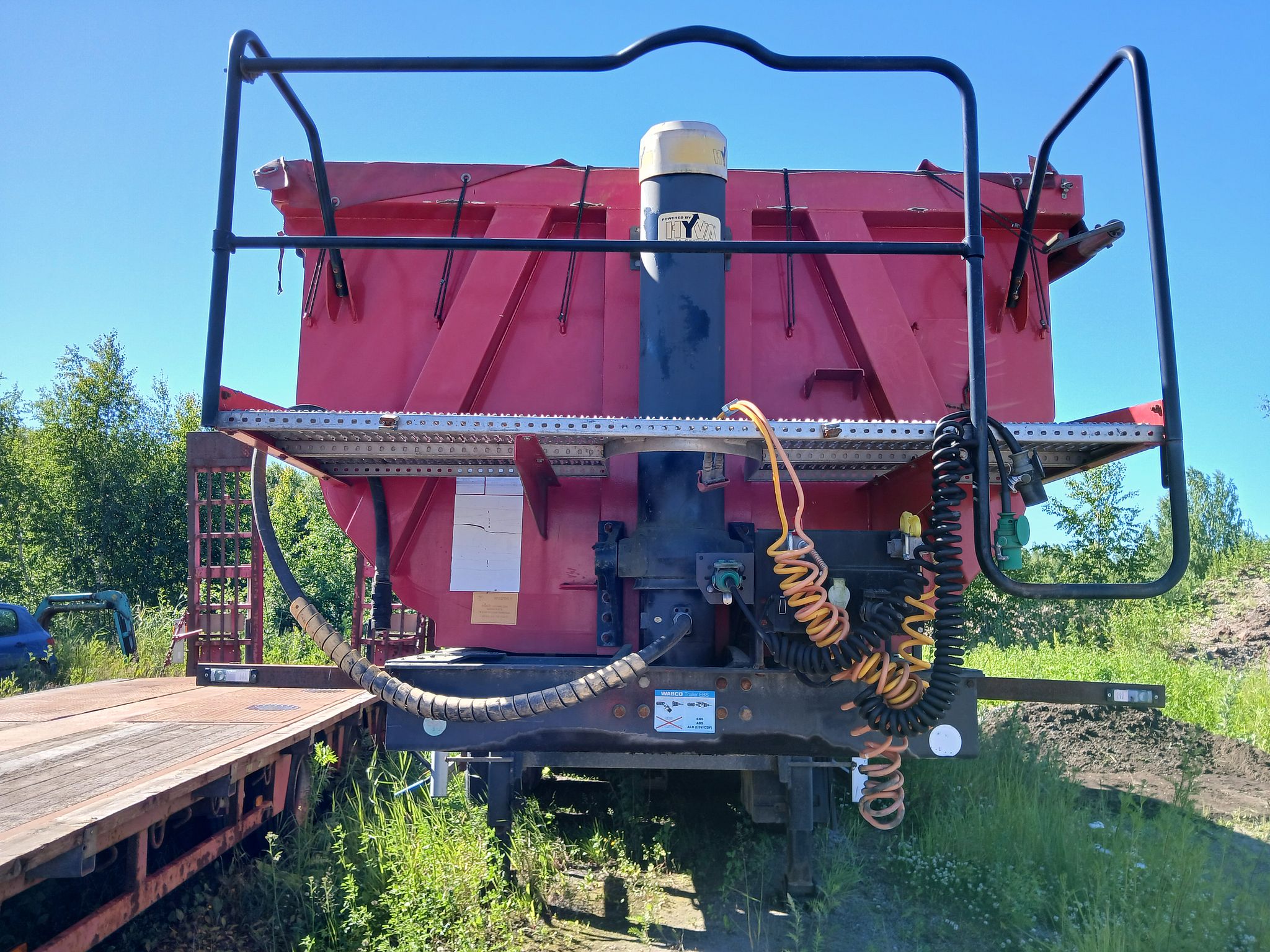 Image 4/7