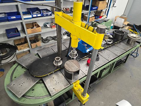 Image 3/7