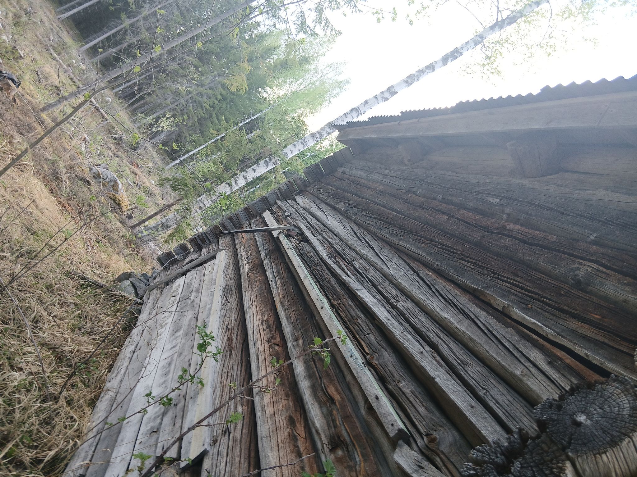 Image 4/6